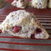 strawberryscones_512x384 strawberryscones_512x384