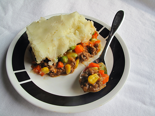 serving of a shepard's pie in a plate