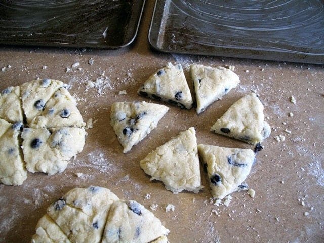 3 pieces of circle scone dough cut into 6 pieces each