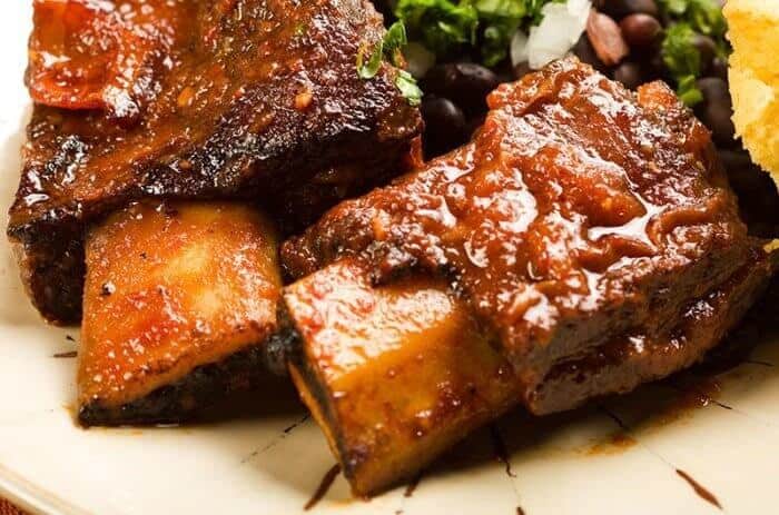 Two Pieces Slow Cooker Molasses Short Ribs