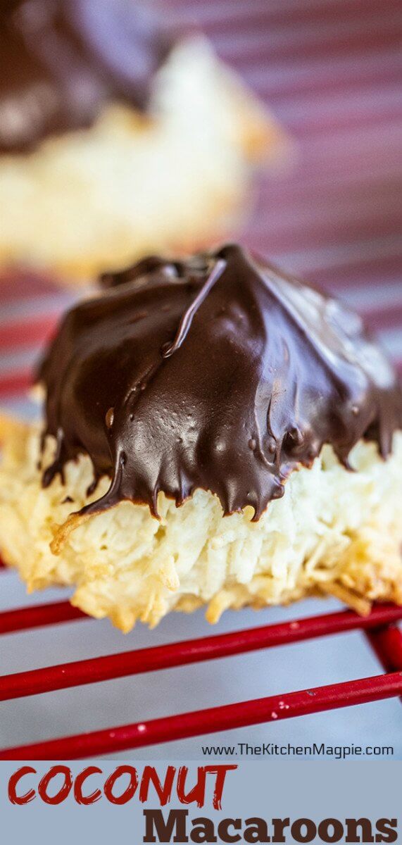 How to make delicious homemade coconut macaroons that are dipped in chocolate on top! #macaroons #coconut #chocolate