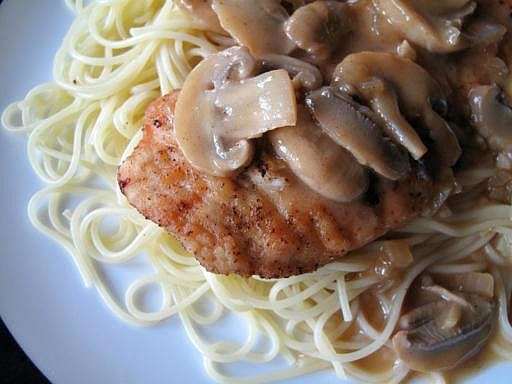 classic chicken marsala in spaghetti