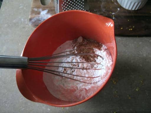 Sift and whisk all the dry ingredients in a bowl