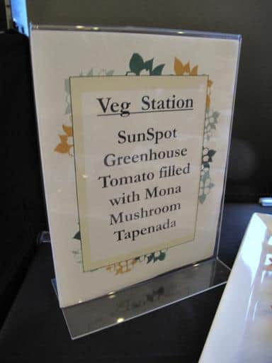 signage of vegetable station