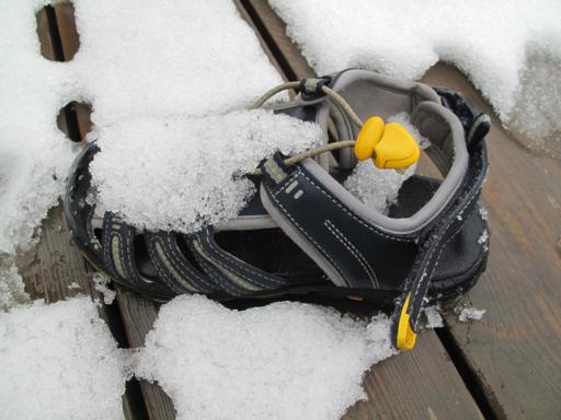 kid's sandals with snow