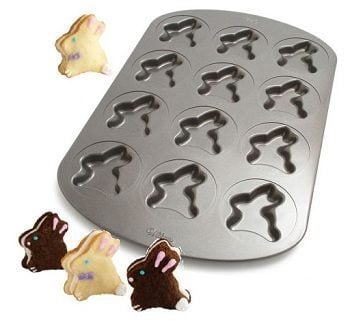 Bunny Style Whoopie Cookies and Bunny shape cookie tin