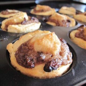 Cinnamon Buns in muffin tins