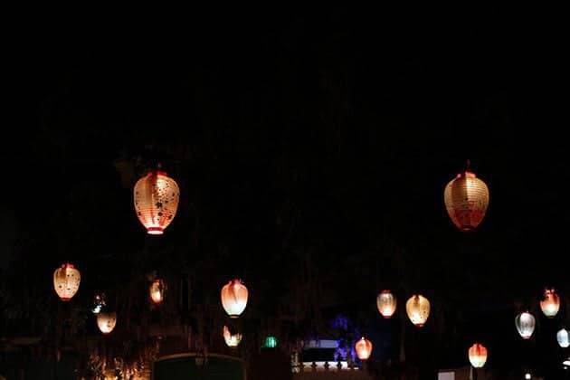 beautiful balloon lanterns hanging above inside the restaurant