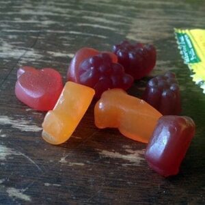 close up unpacked Mott's Fruitsations + Veggie gummies