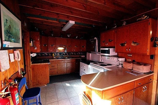 large and functional lodge kitchen at Jimmy Robinson's Duck Lodge