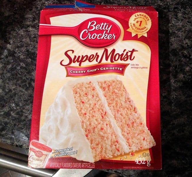 A box of Betty Crocker brand Super Moist Cherry cake mix