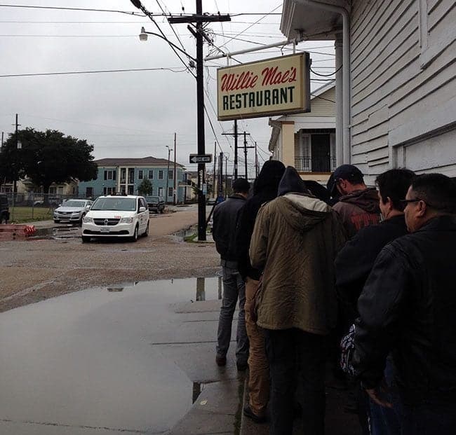 people standing in line to enter Willie Mae's Restaurant