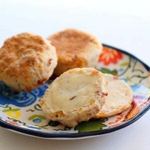 Bacon Cheddar Biscuits in a Colorful Plate