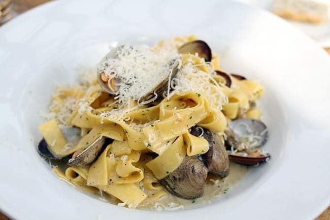 Alla Vongole - fettucine served with clams, parsley, garlic, olive oil and chili flakes