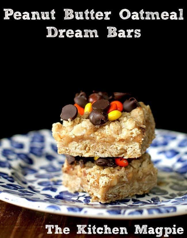 Peanut Butter & Oatmeal Dream Bars. A creamy peanut butter filling makes these to die for! From @kitchenmagpie #recipes #peanutbutter #chocolate