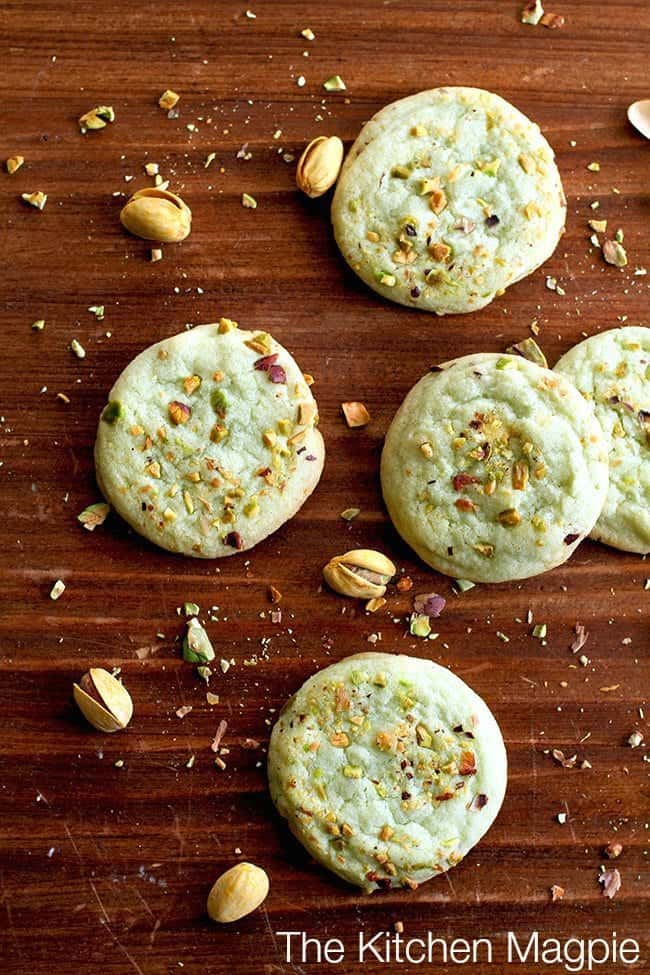 How to Make Pistachio Pudding Cookies. #pistachio #cookies 