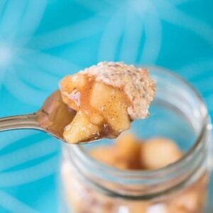Spoon with Apple Pie Overnight Refrigerator Oatmeal from a Jar