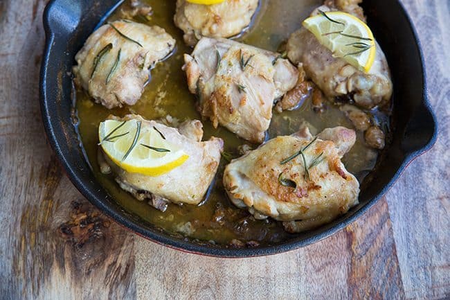 oven baked chicken thighs in sauce