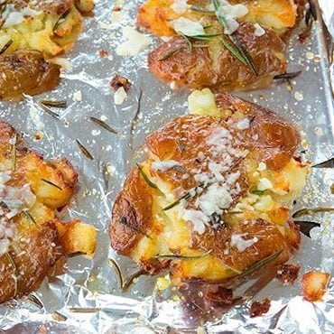 Garlic Smashed Potatoes {Parmesan & Rosemary too!} - FeelGoodFoodie