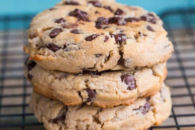 close up peanut butter chocolate chip cookies