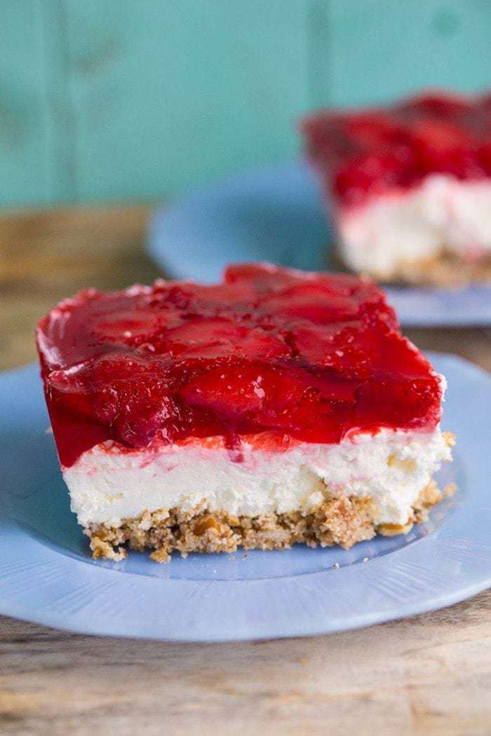  Strawberry Pretzel Salad in a blue dessert plate