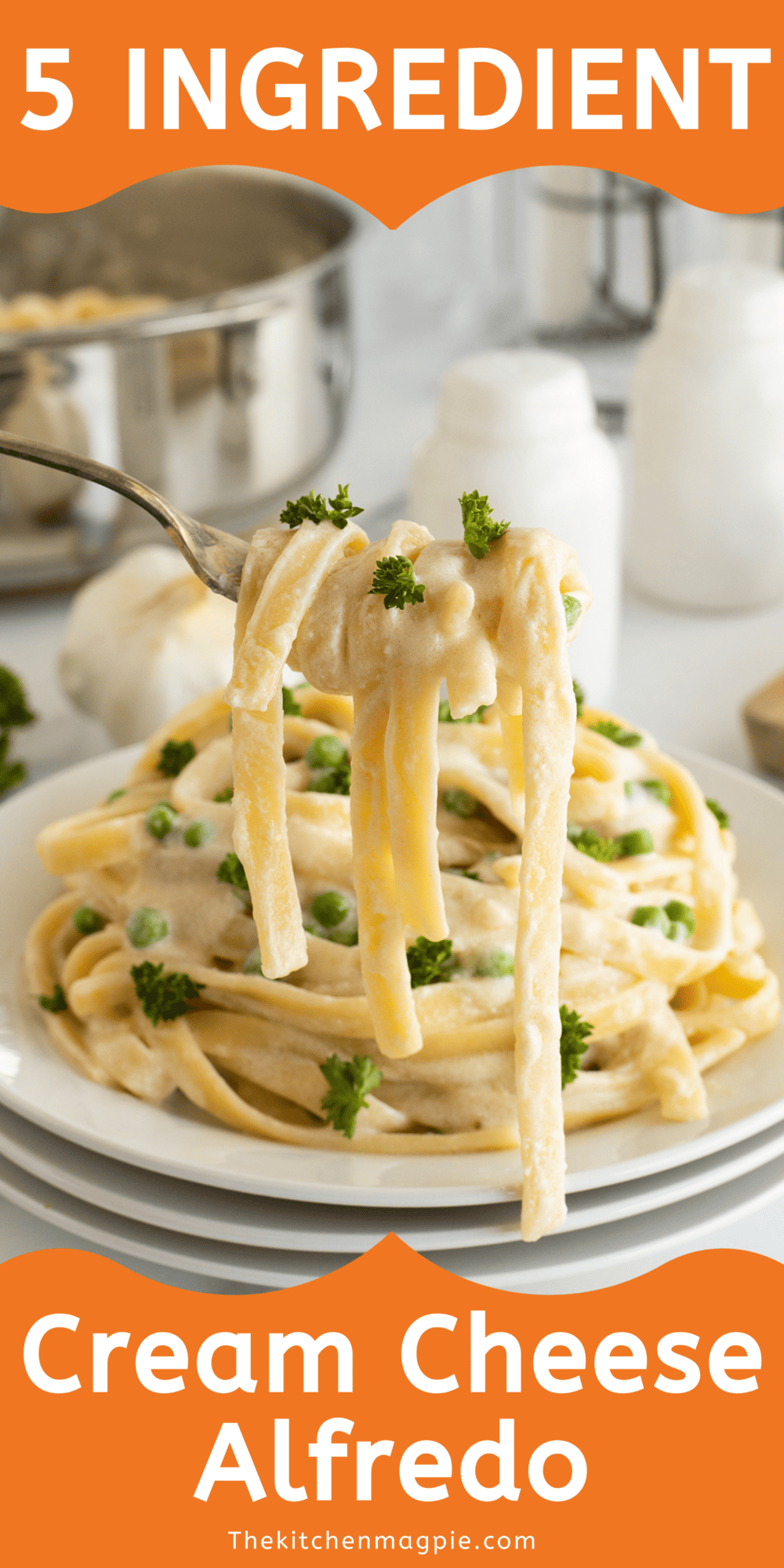 Only 5 ingredients and you have an amazing Alfredo Sauce With Cream Cheese! The cream cheese adds a lovely tang and creaminess to the sauce.