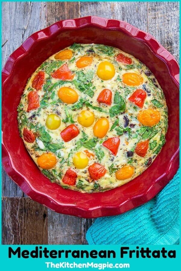  This Mediterranean Vegetable Frittata Recipe is perfect for those of you eating healthier! You don't have to be following the Mediterranean diet to enjoy this! #frittata #breakfast #recipe #eggs #mediterranean #healthy #vegetarian #brunch 