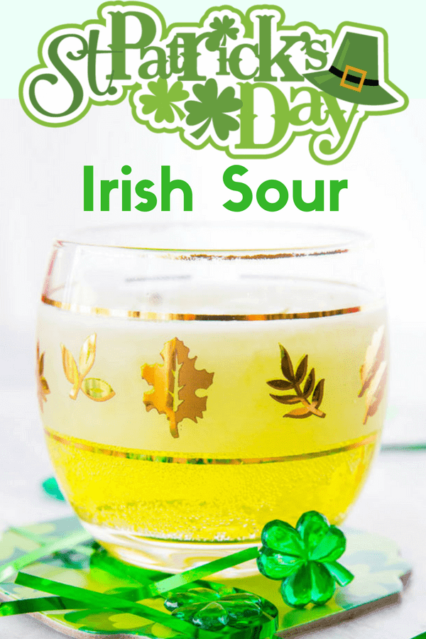 A tasty MELON St Paddy's Day cocktail - the IRISH SOUR!! (Though I would make this one year round, yummy!!) #cocktail #boozy #liquor #melon #drinks #recipe #whisky #whiskey 