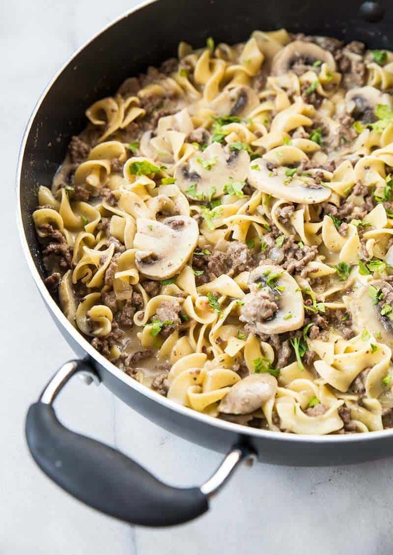 Egg Noodles With Ground Beef and Cream Sauce - Conley Fluntence
