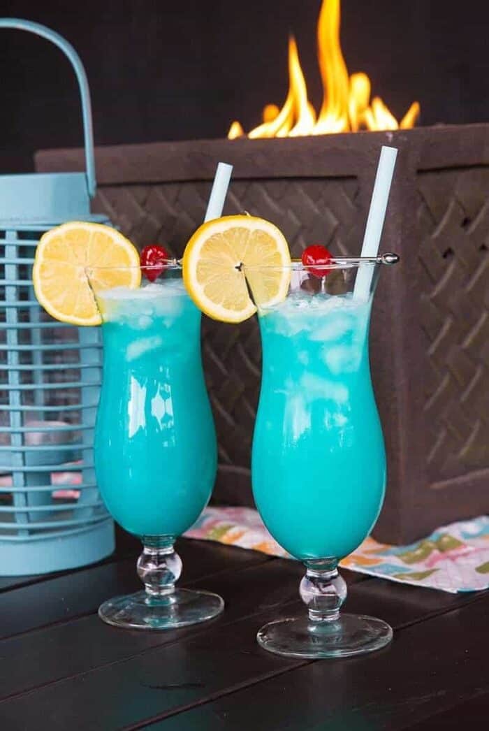 The Blue Lagoon Cocktail Drink | The Kitchen Magpie