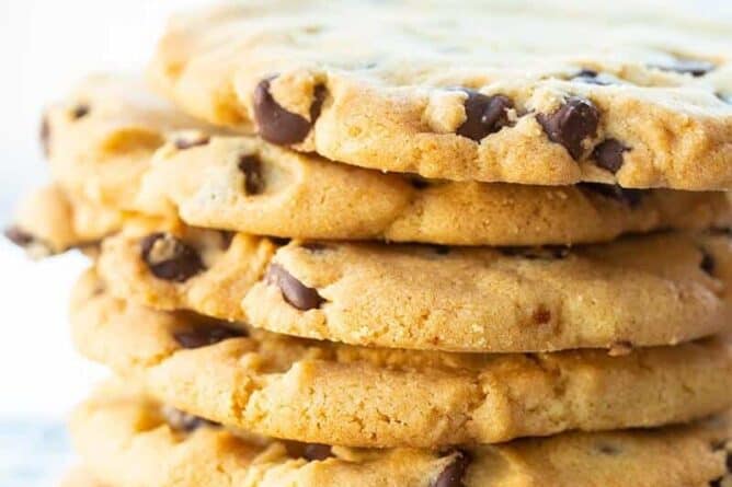 close up stack of Crispy Chocolate Chip Cookies