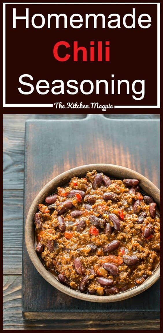How to Make Homemade Chili Seasoning! This mix is perfect for whenever you need to make chili seasoning from scratch! #homemade #chili #dinner #supper #seasoning #spices