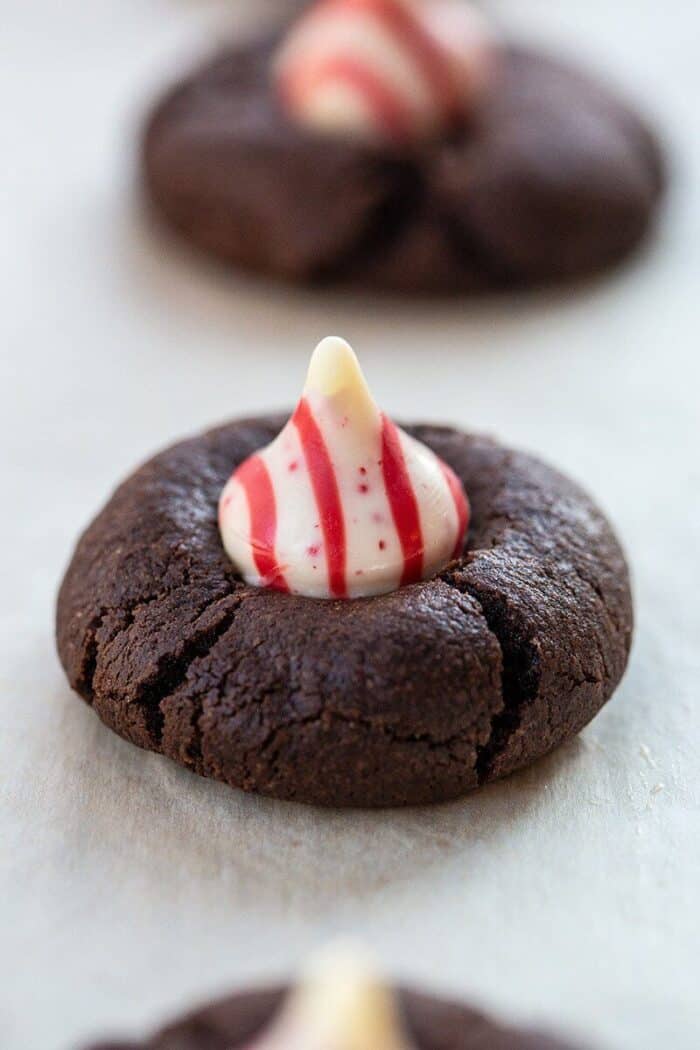 Peppermint Kiss Chocolate Cookies - The Kitchen Magpie