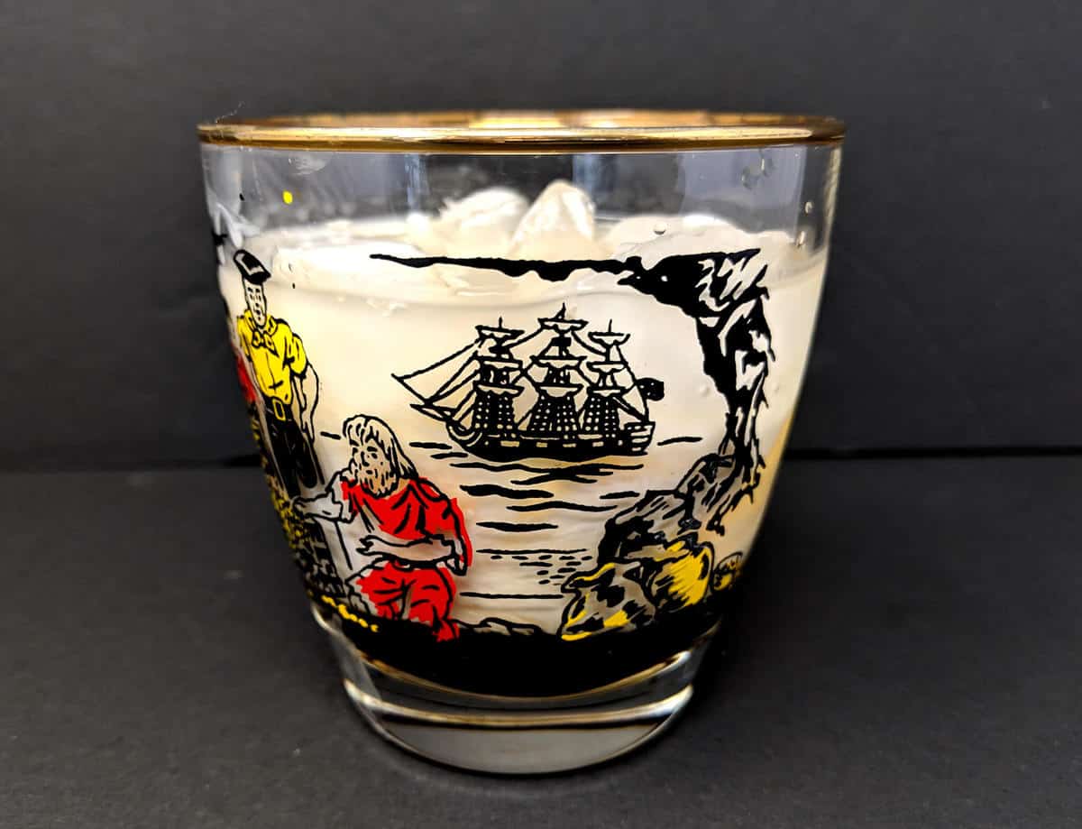 White Russian Cocktail in an old fashioned glass