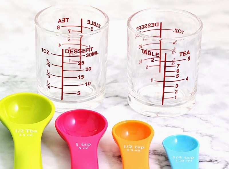 measuring cups for tablespoons and ounces