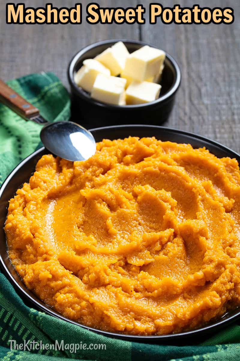 Creamy, sweet and spiced mashed sweet potatoes. The combination of spices, honey, maple syrup, brown sugar and butter makes this recipe perfect. #sweetpotatoes #Christmas #Thanksgiving 