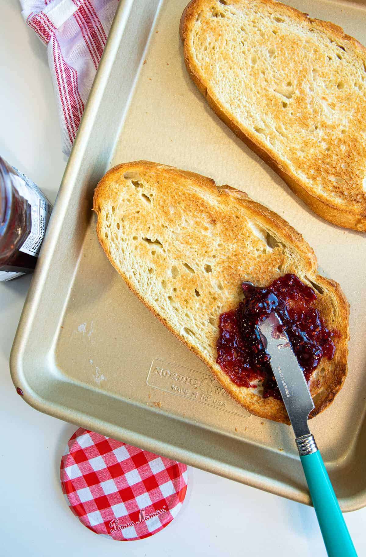 How to Make Toast in the Oven  The Kitchen Magpie