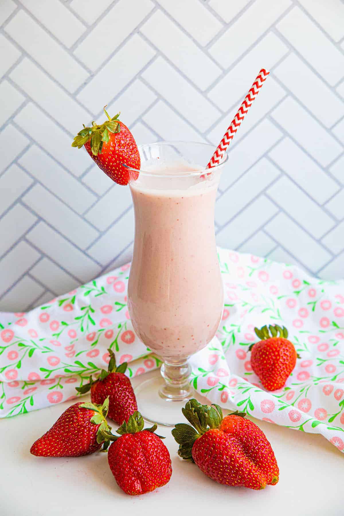 Stream 🍓𝚂𝚝𝚛𝚊𝚠𝚋𝚎𝚛𝚛𝚢 𝙼𝚒𝚕𝚔🥛