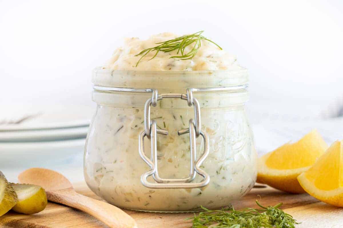 tartar sauce in a jar