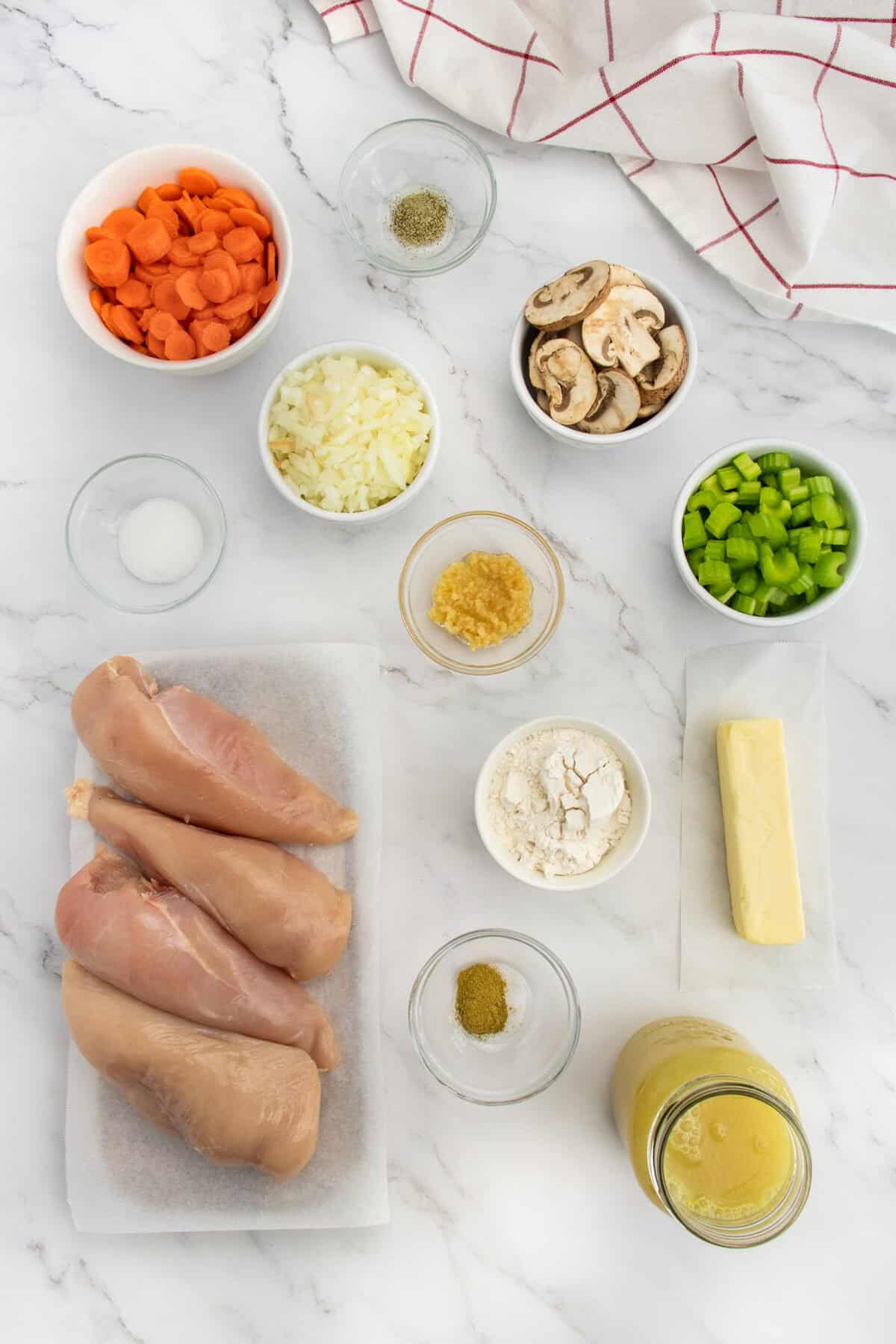 Smothered chicken ingredients