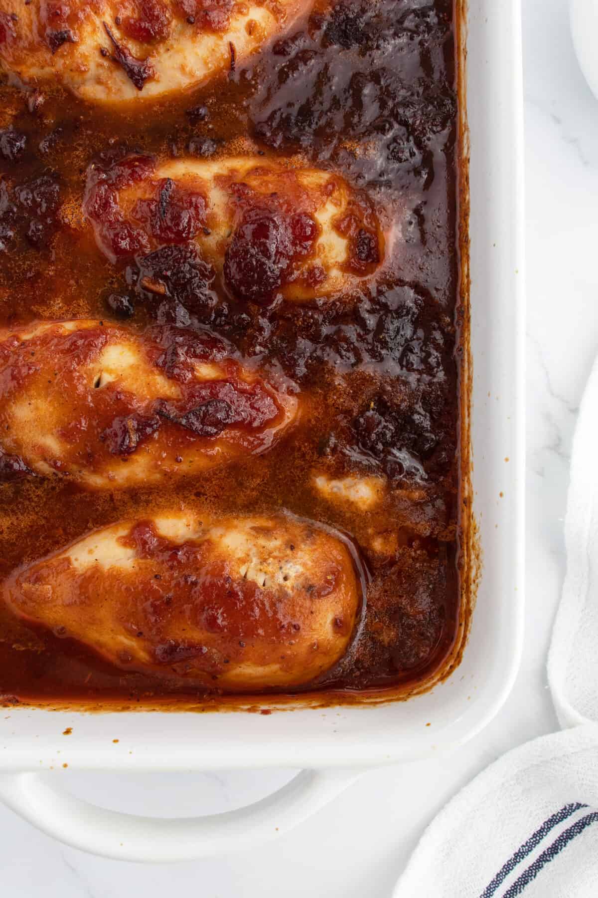 Baked Cranberry chicken in pan