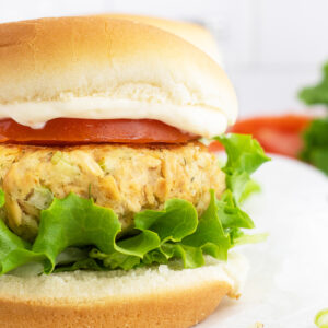 Salmon Burger with lettuce and tomato