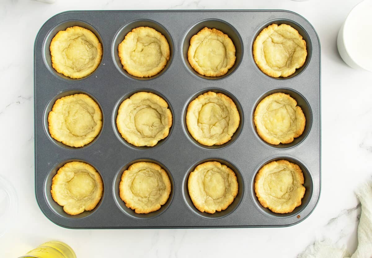 Cream Cheese Pastry baked in pan