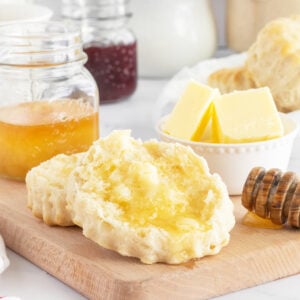 tea biscuits with melted butter