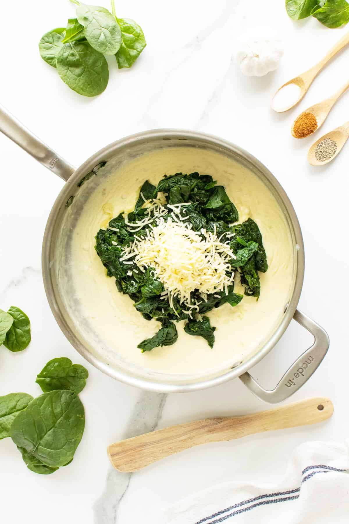 Creamed spinach in a saucepan