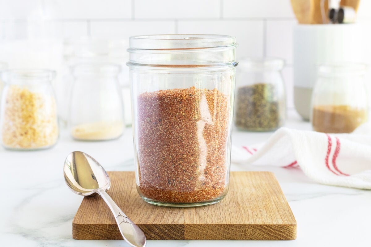 pork chop seasoning in a mason jar