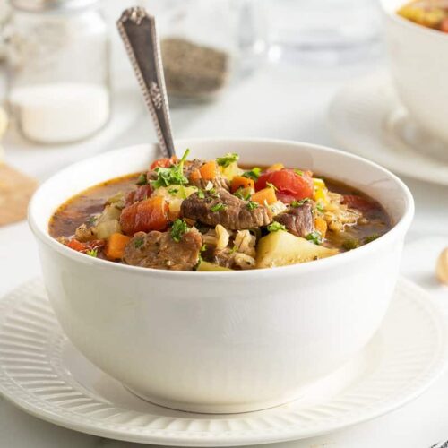 Beef Barley Soup - The Kitchen Magpie