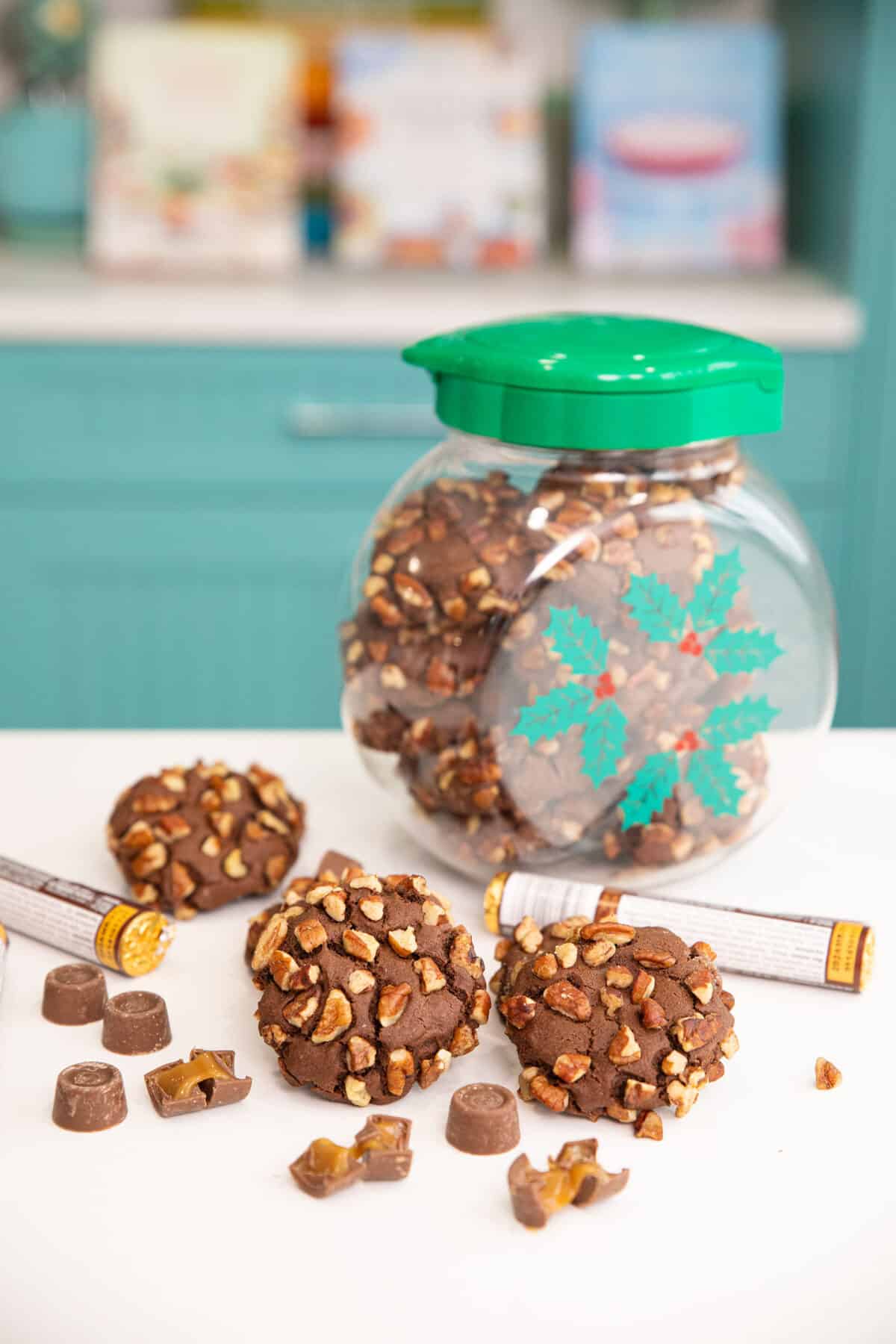 Rolo candy and Rolo cookies in a cookie jar