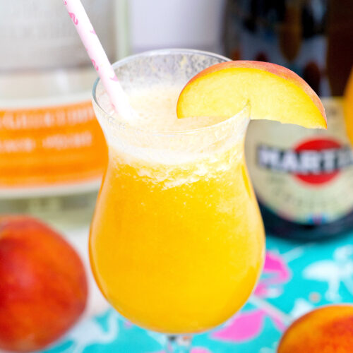 The Perfect Peach Bellini Recipe - The Kitchen Magpie