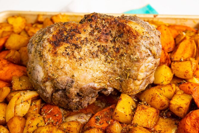 Roasted Boneless Leg of Lamb - The Kitchen Magpie
